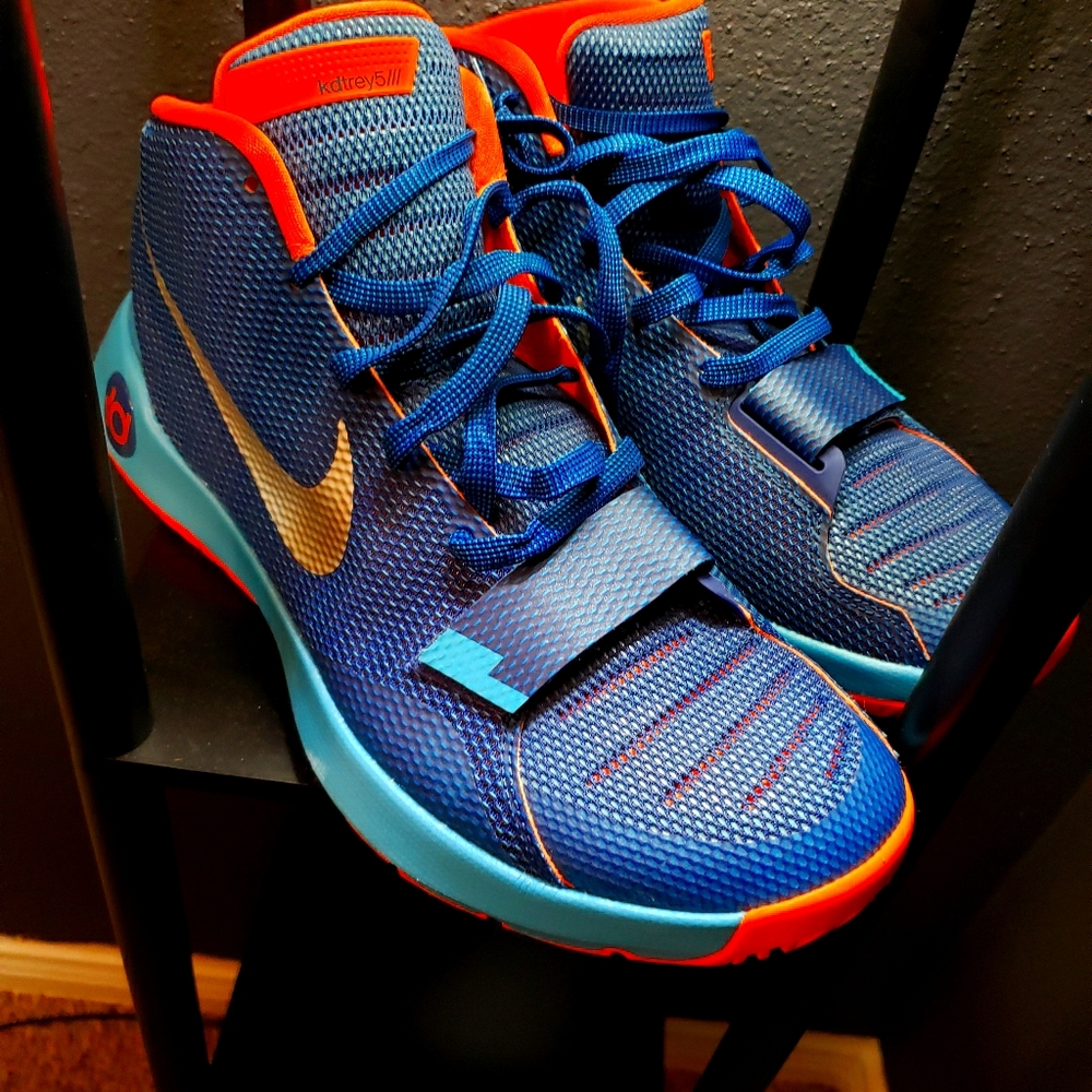 Nike Shoes